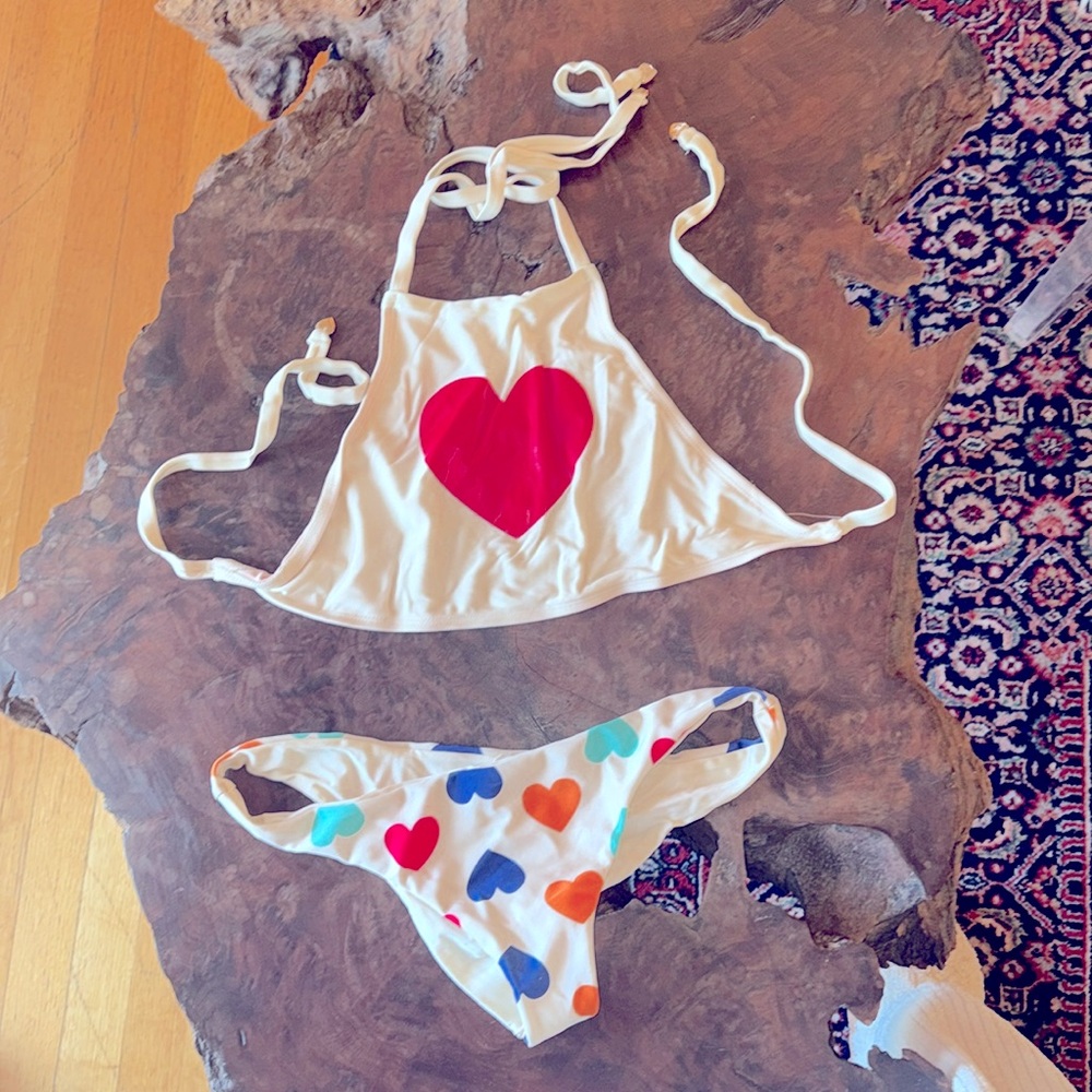 Wildfox heart bikini size small